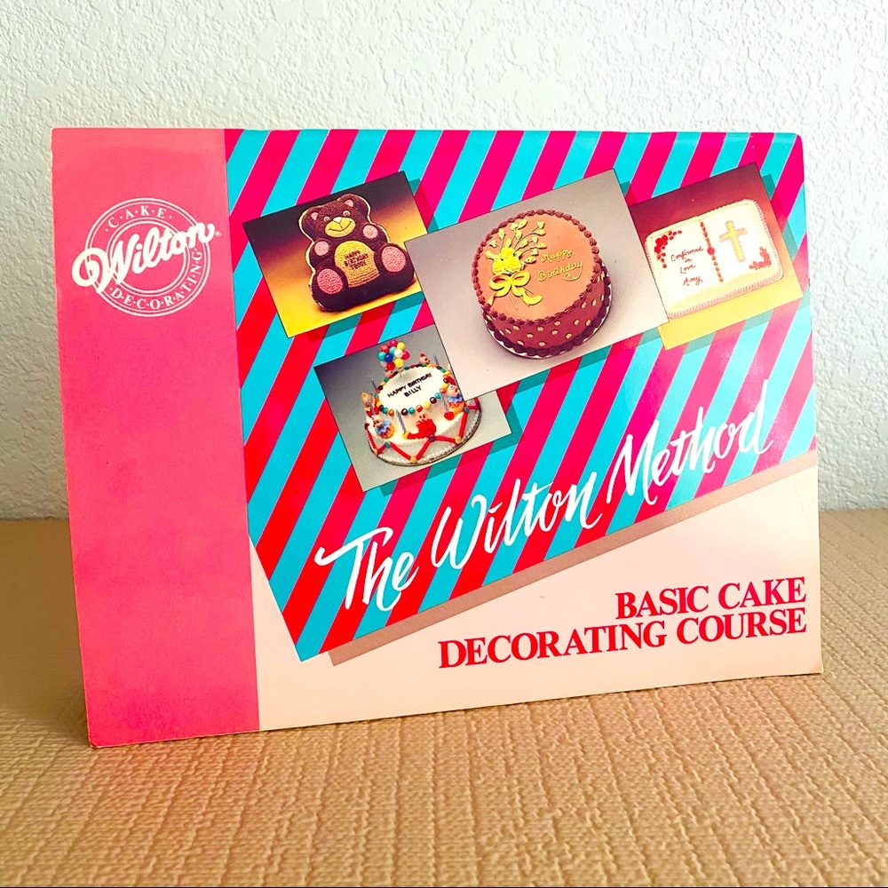 Vintage Wilton Method Basic Cake Decorating Course, c 1987